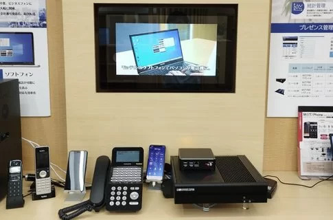 PR動画だけでなくタッチパネル方式も可能