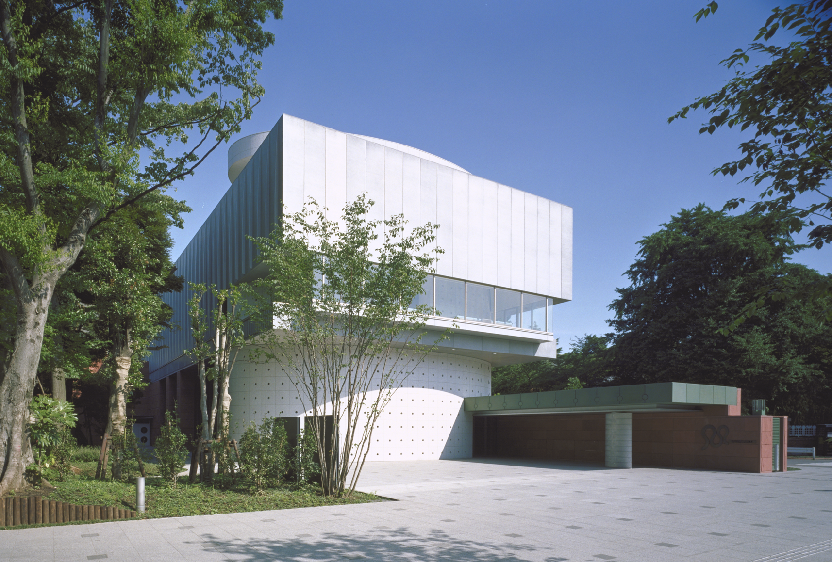 東京藝術大学　大学美術館様